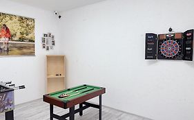 Happy Point Apartment